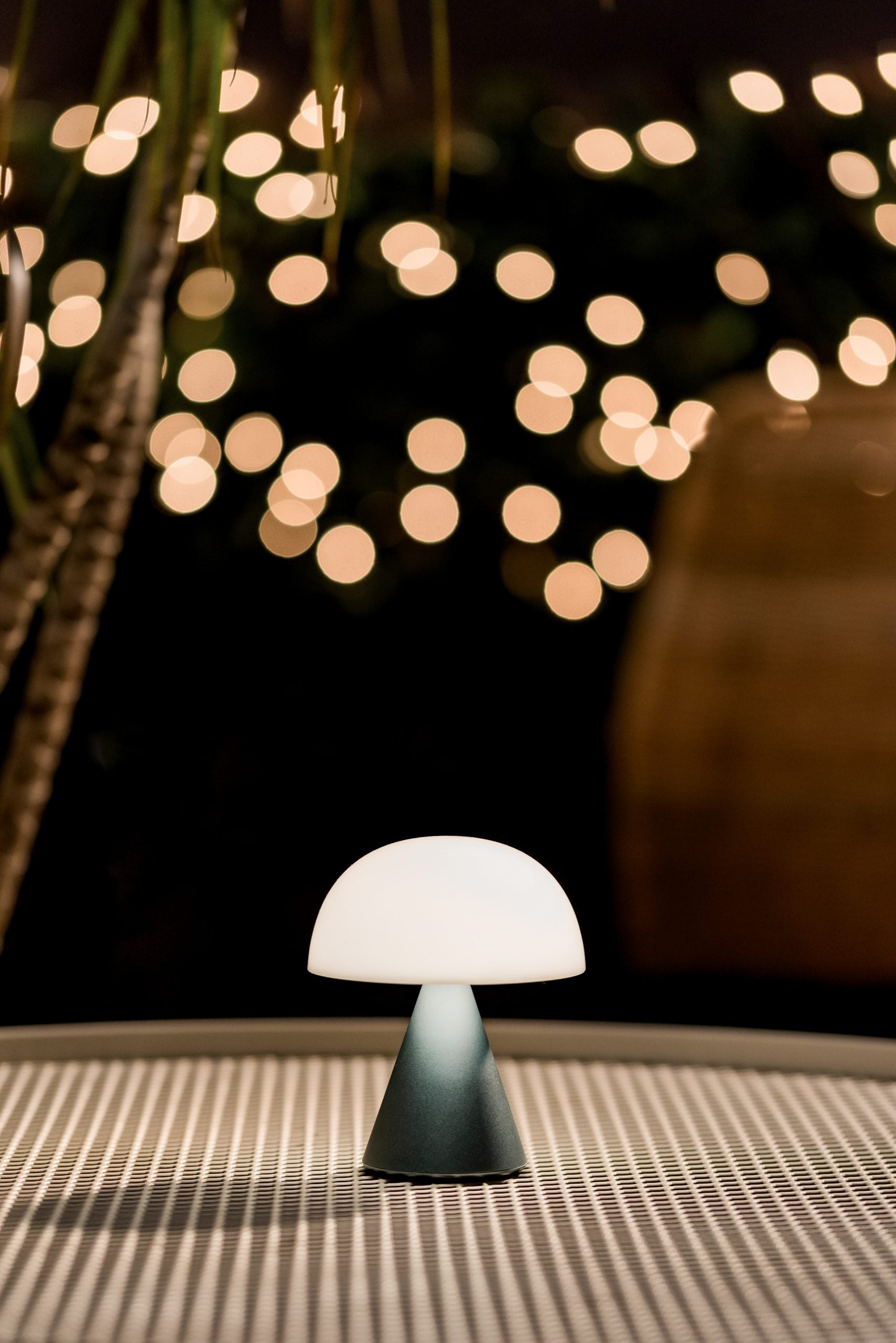 Lexon-Mina M Led Lamba Mavi-Masa Lambası-8-Milagron.com