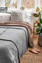 Moyha-Wave Gri Yatak Örtüsü (250 x 250)-Yatak Örtüsü-2-Milagron.com