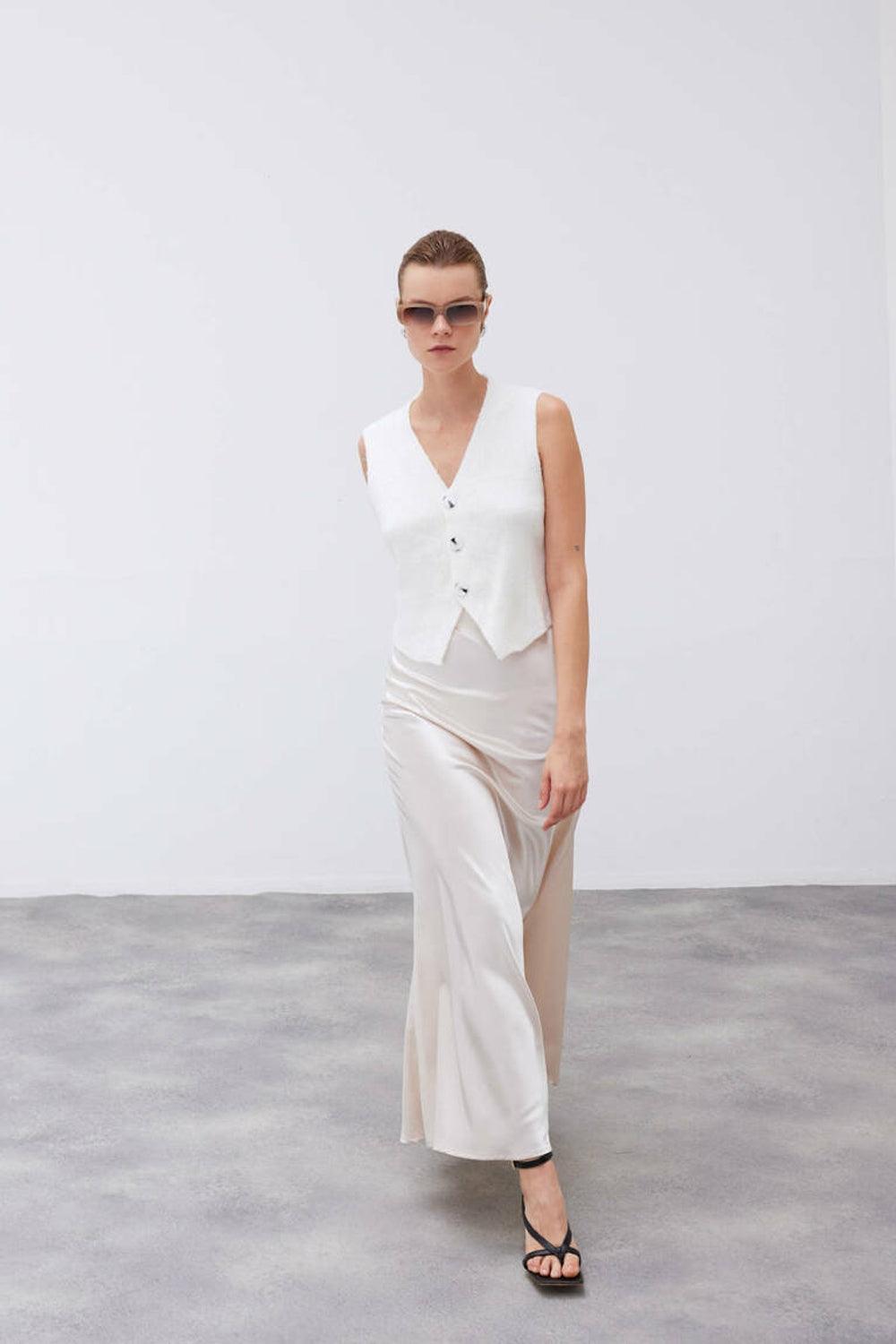 Mozto-SORUNLU - Larissa Maxi Satin Skirt-Etek-4-Milagron.com