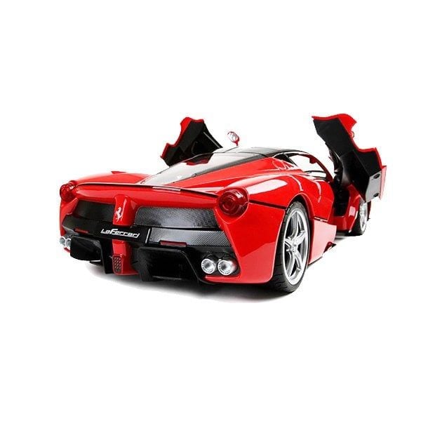 Rastar-Ferrari La Ferrari Uzaktan Kumandalı Işıklı Araba-Uzaktan Kumandalı Araçlar-2-Milagron.com