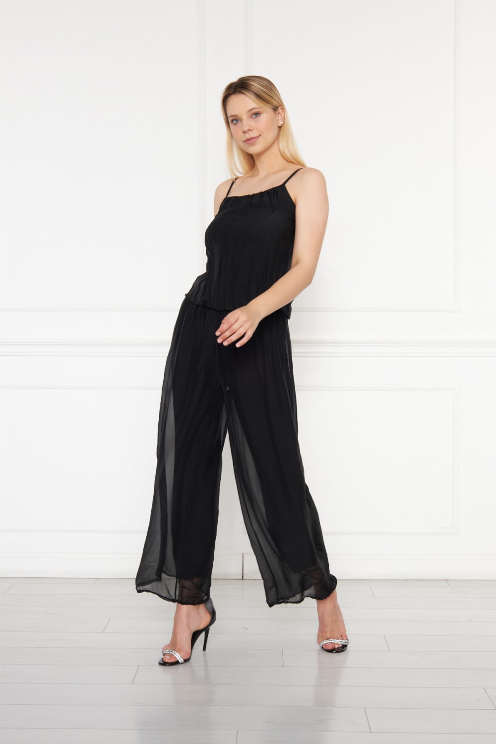 Silk Parade-Saf İpek Şİfon Siyah Tulum-Tulum-1-Milagron.com