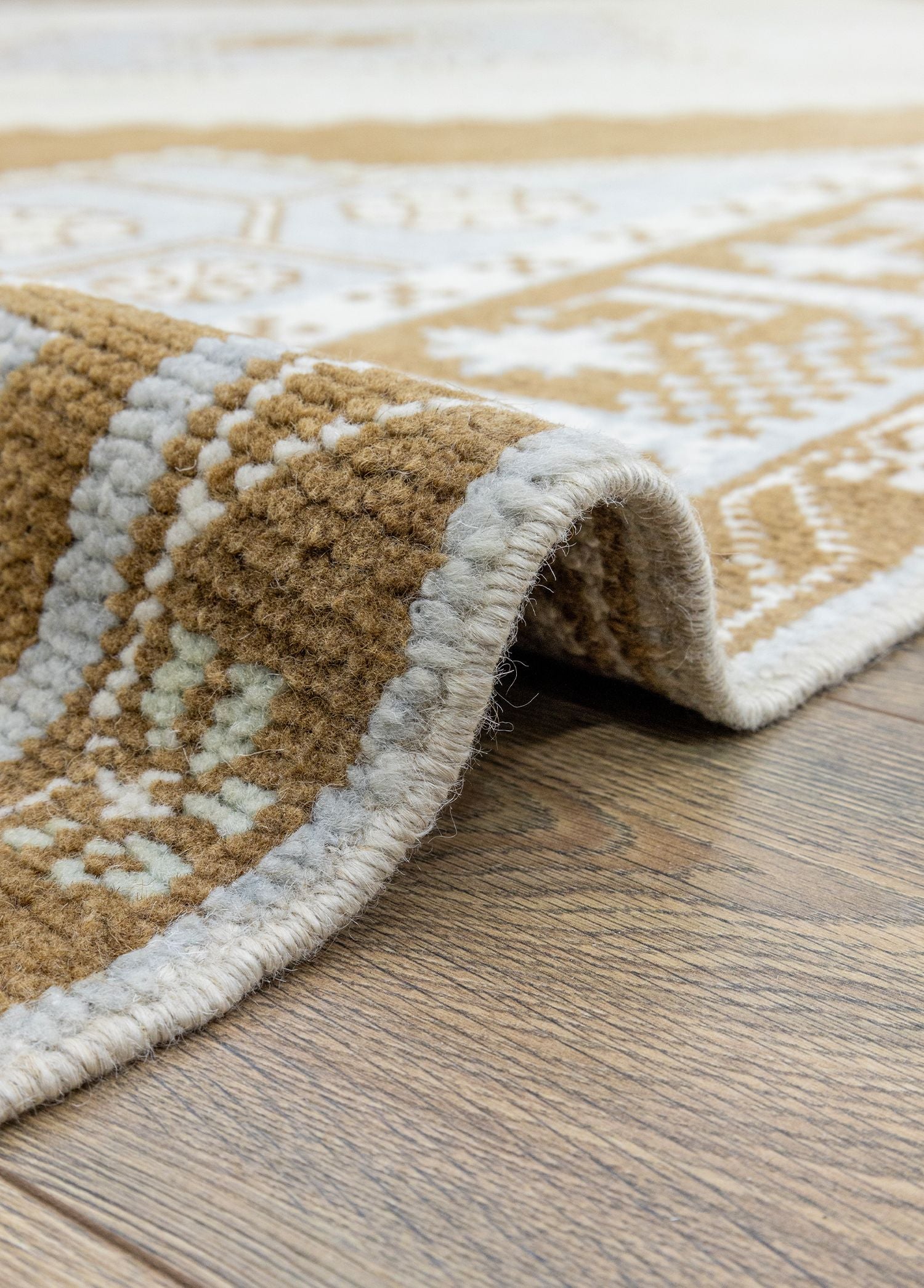 Soho Antiq-Arven Geometrik Madalyon Tasarımlı Uşak Halısı 248x301 Cm-Halı-5-Milagron.com