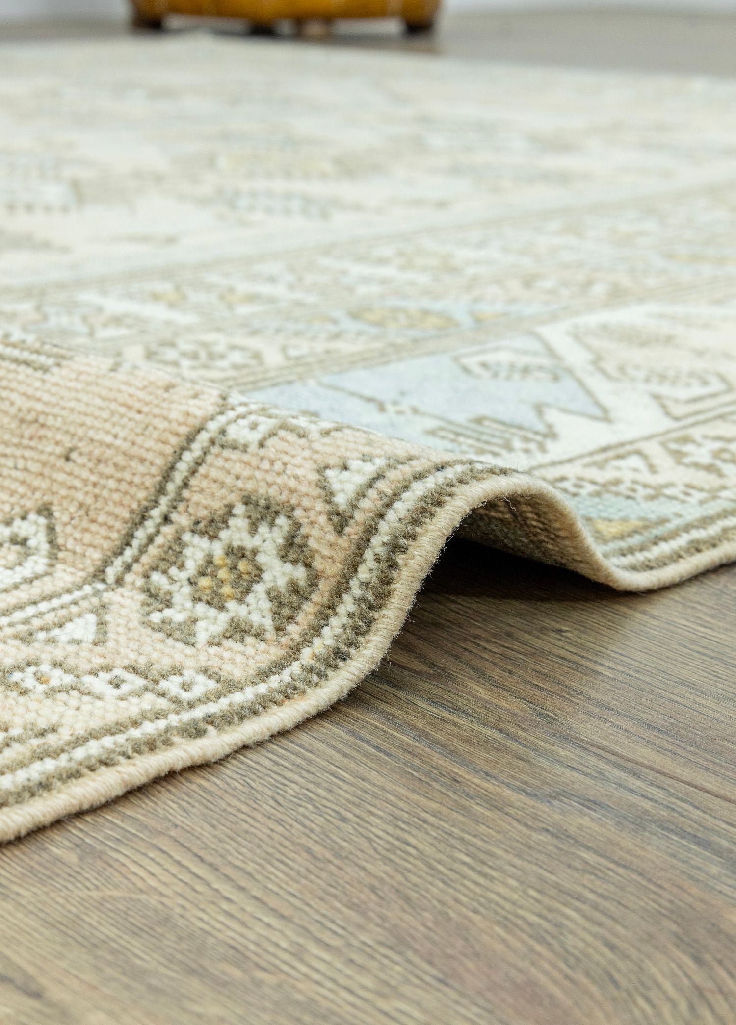 Soho Antiq-Asima Geometrik Desenli Döşemealtı Yün Halı 199x285 Cm-Halı-5-Milagron.com