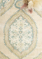 Soho Antiq-Balkı Madalyon Desenli El Dokuma Yün Halı 219x359 Cm-Halı-3-Milagron.com