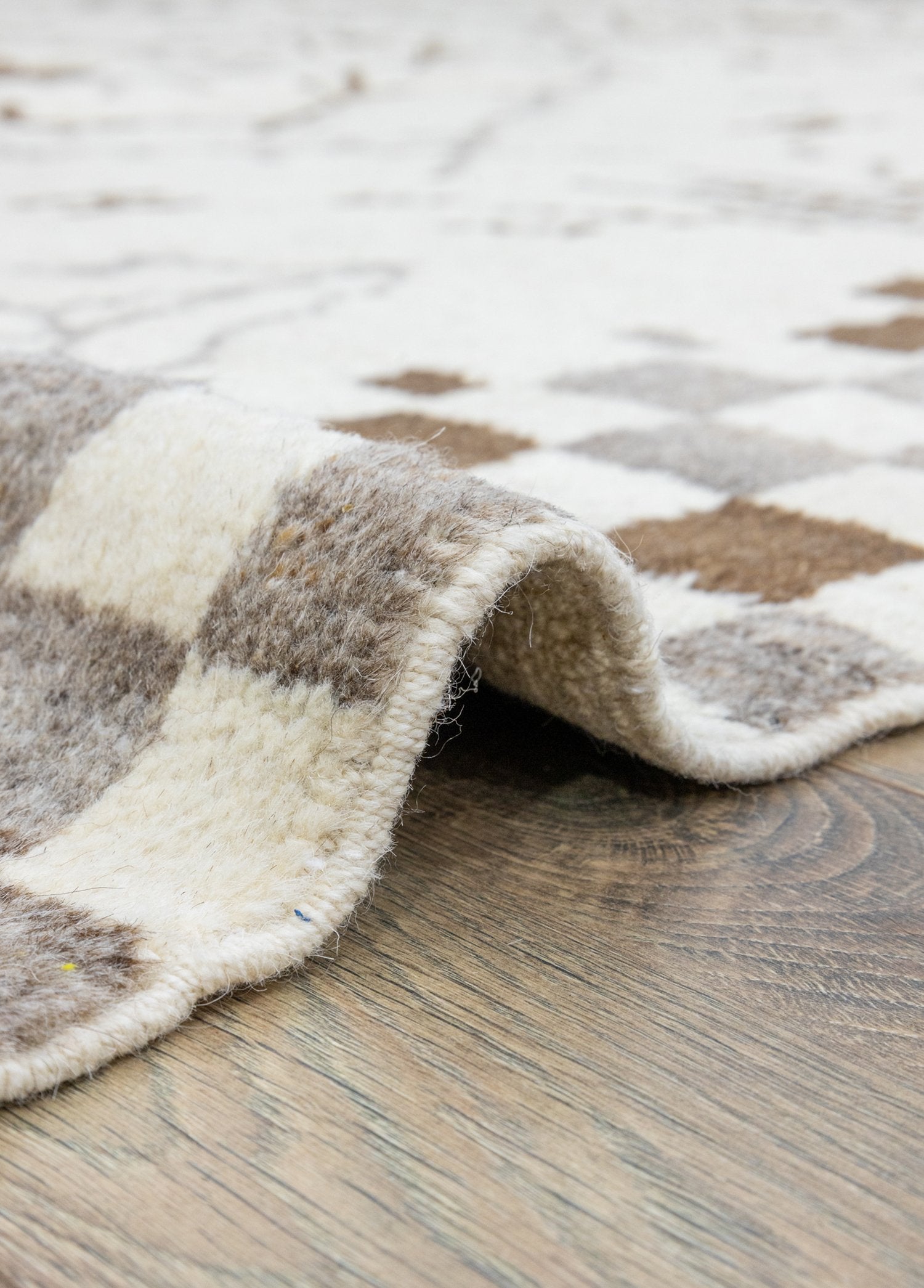 Soho Antiq-Dehri İlkel Desenli El Dokuma Tülü Halı 229x274 Cm-Halı-5-Milagron.com