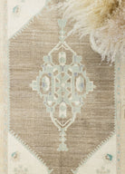 Soho Antiq-Edra Madalyon Desenli Yün Halı 148x228 Cm-Halı-3-Milagron.com