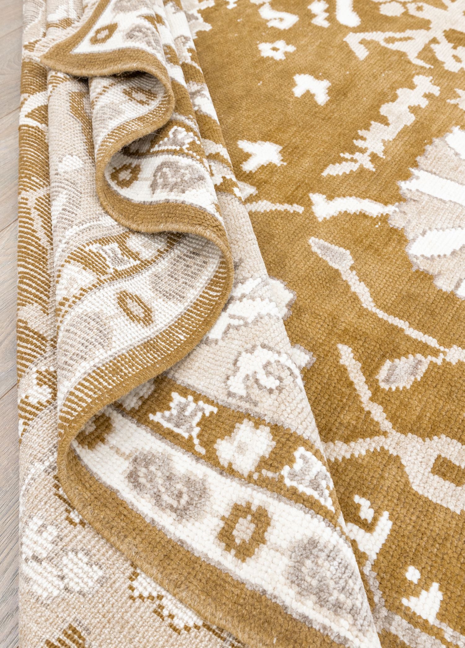 Soho Antiq-Hattuşa El Dokuma Yöresel Uşak Desenli Yün Halı 333x398 Cm-Halı-6-Milagron.com