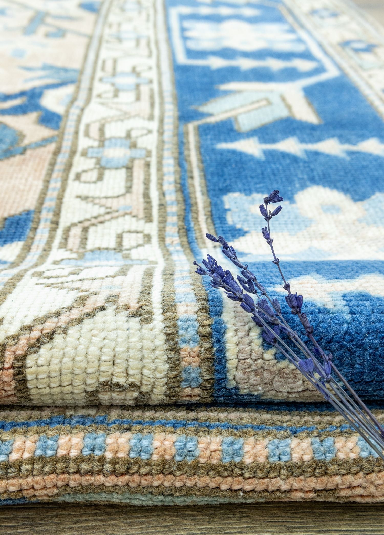 Soho Antiq-Kutal Rustik Desenli El Dokuma Halı 187x273 Cm-Halı-4-Milagron.com