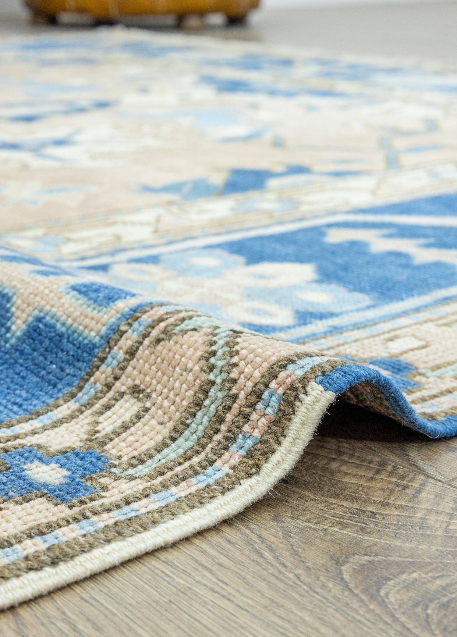 Soho Antiq-Kutal Rustik Desenli El Dokuma Halı 187x273 Cm-Halı-5-Milagron.com