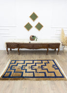 Soho Antiq-Oymalı İlkel Desenli El Dokuma Yün Halı 114x180 Cm-Halı-2-Milagron.com