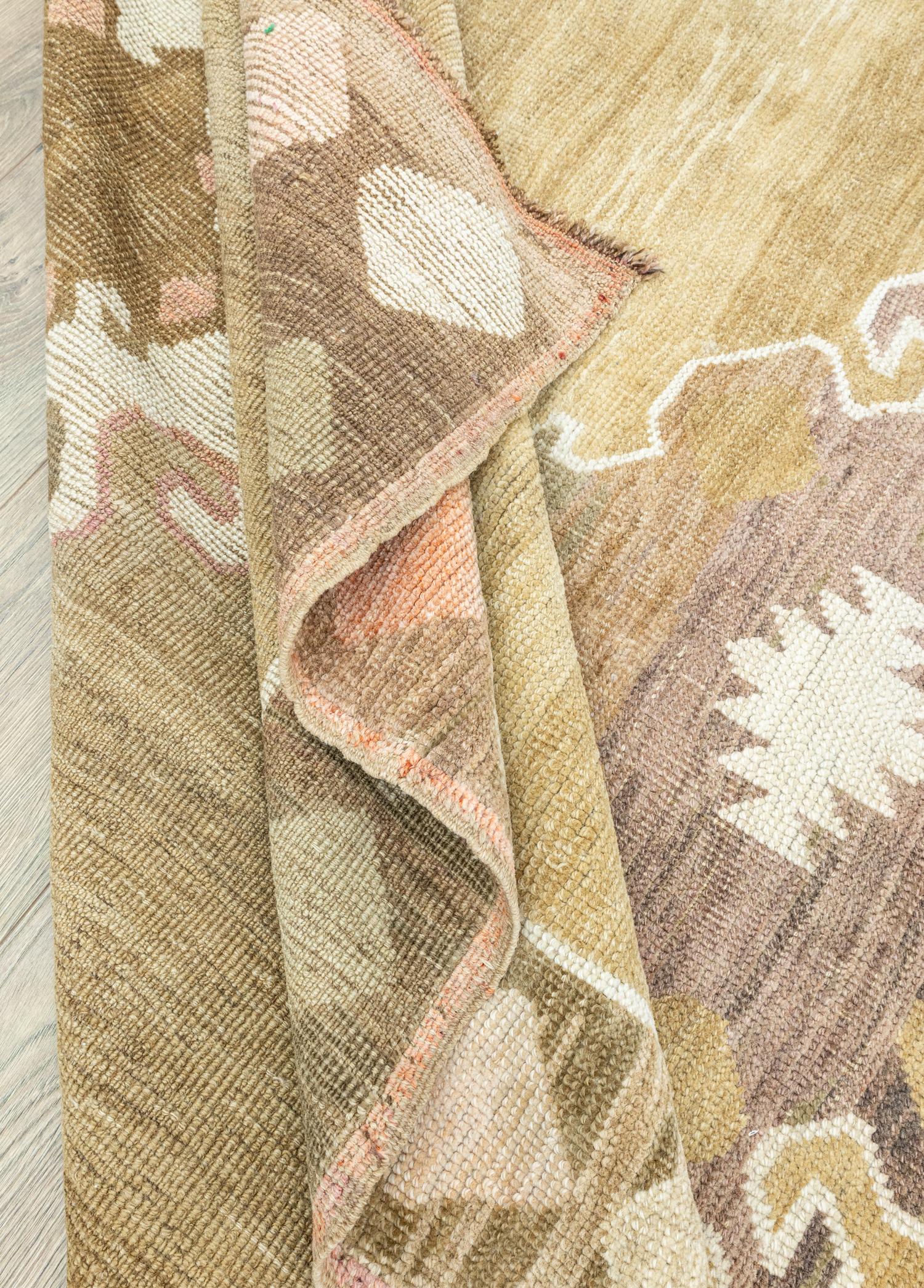 Soho Antiq-Royal El Dokuma Kahverengi Yün Kars Halısı 175x312 Cm-Halı-6-Milagron.com