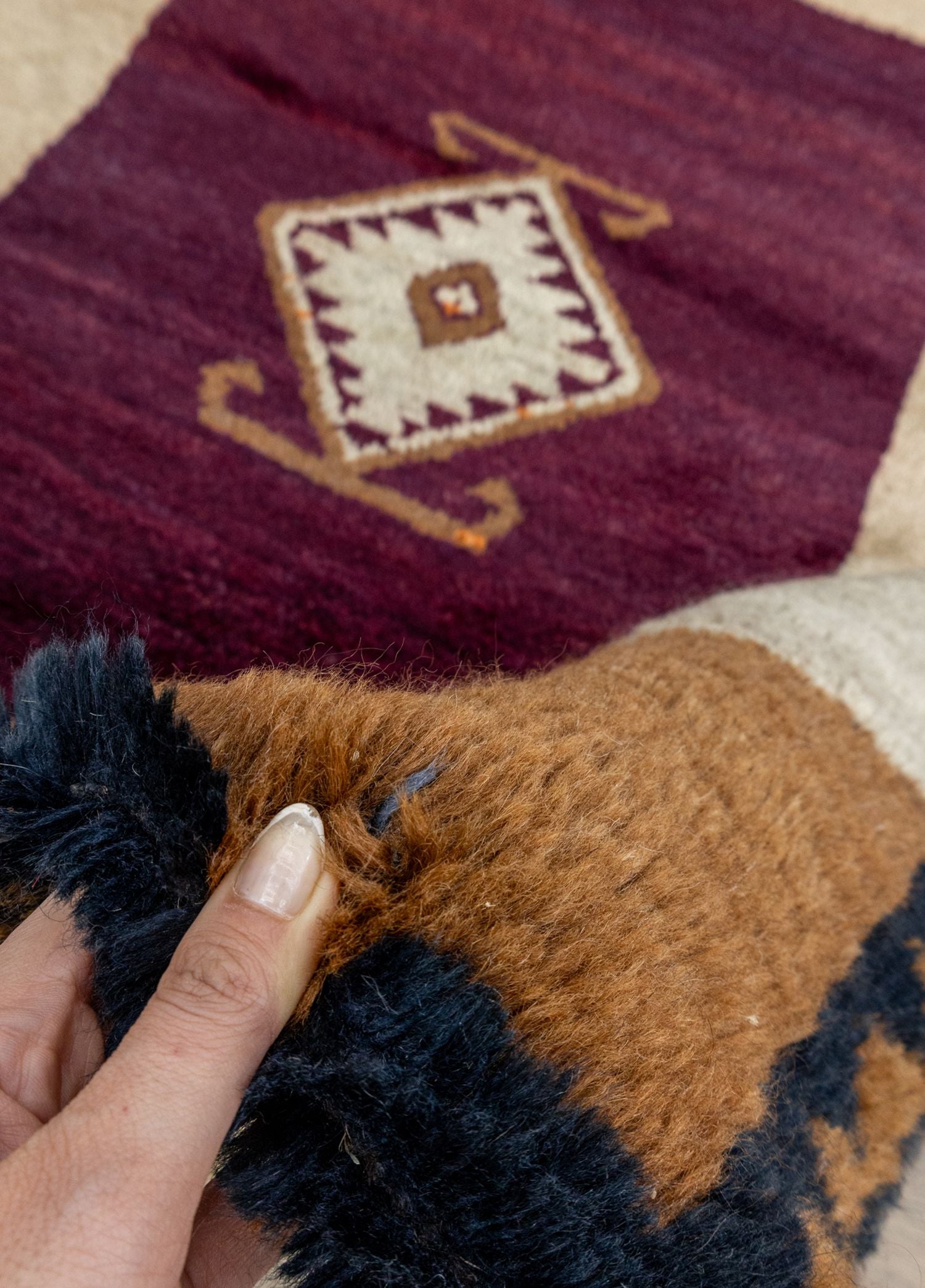 Soho Antiq-Selvan İlkel Desenli Shaggy Tarz Halı 119x164 Cm-Halı-4-Milagron.com