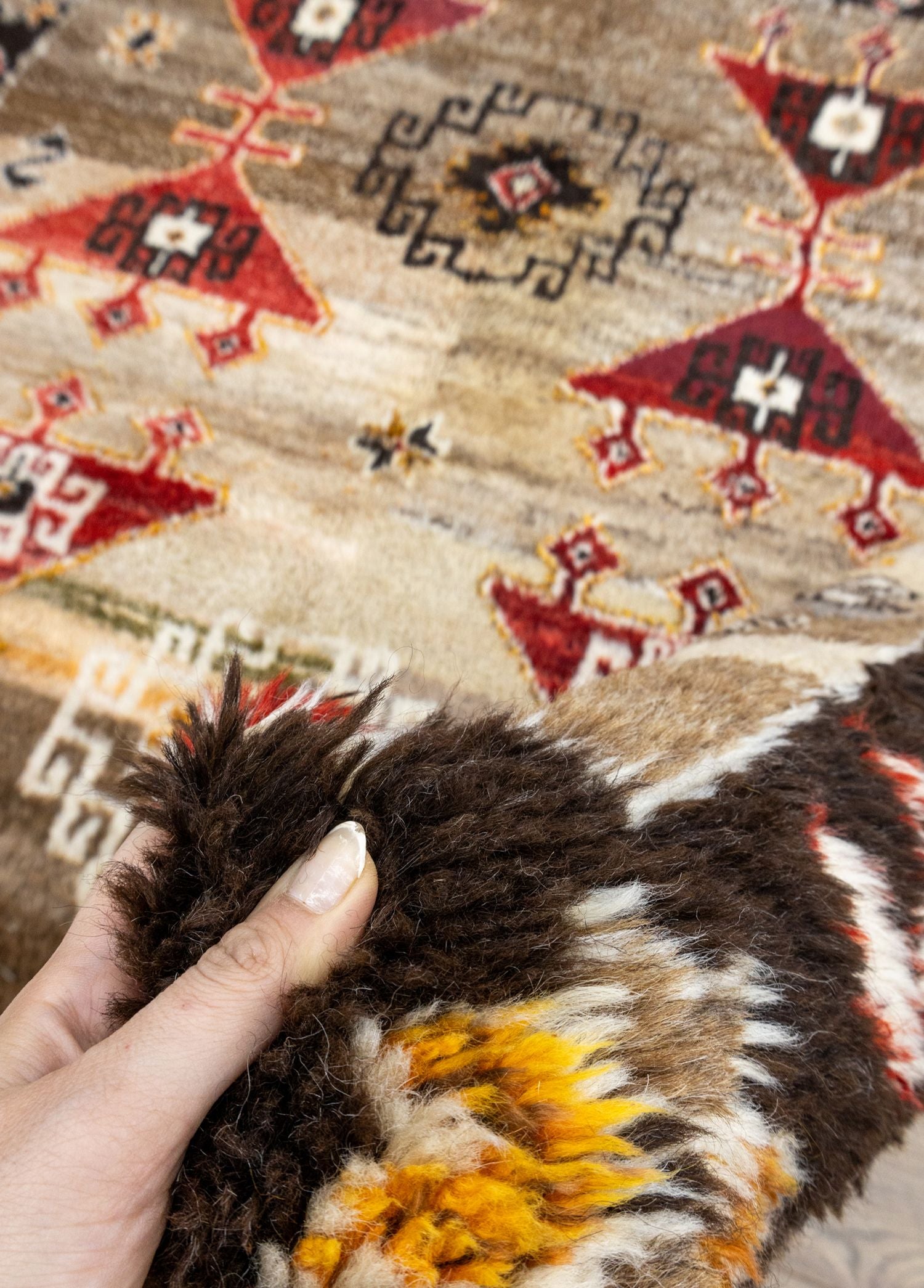 Soho Antiq-Tapio Abrajlı El Dokuma Tülü Halı 151x183 Cm-Halı-4-Milagron.com