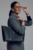 Thestance.co-Ajda - Siyah-Omuz Çantası-6-Milagron.com