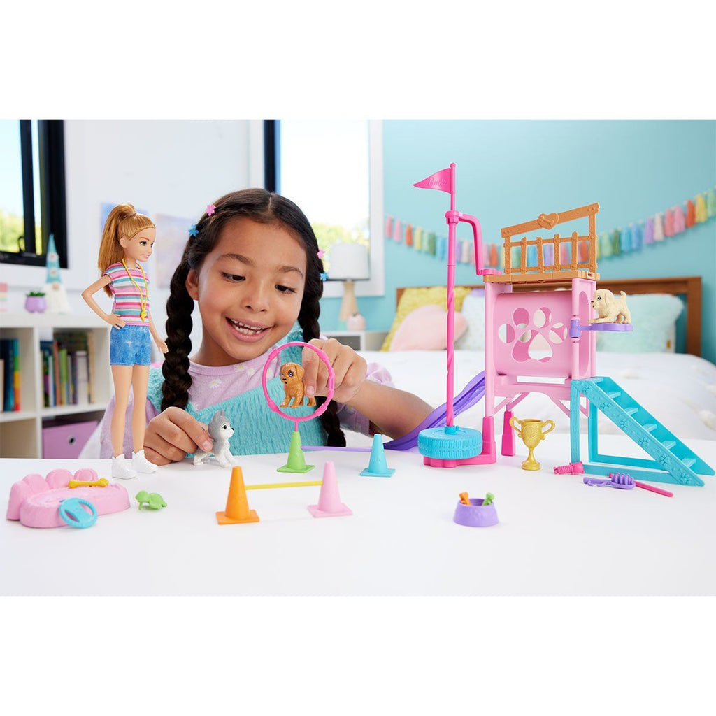 Barbie Stacienin Köpekçik Oyun Parkı Barbie And Stacie To The Rescue Biriktirilebilir Oyuncaklar ve Setleri | Milagron 