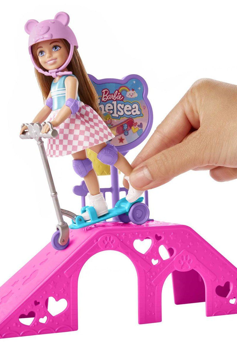 Barbie Chelsea Kaykay Parkı Biriktirilebilir Oyuncaklar ve Setleri | Milagron 