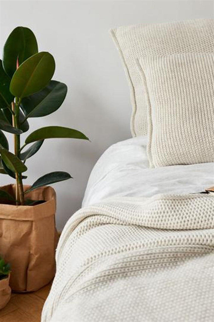 Moyha | Ev Tekstili | Sleepy Kırık Beyaz Yastık (50x50) | Milagron 